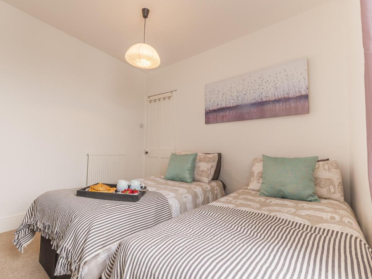 Rosewood House Exeter Villa Екстериор снимка